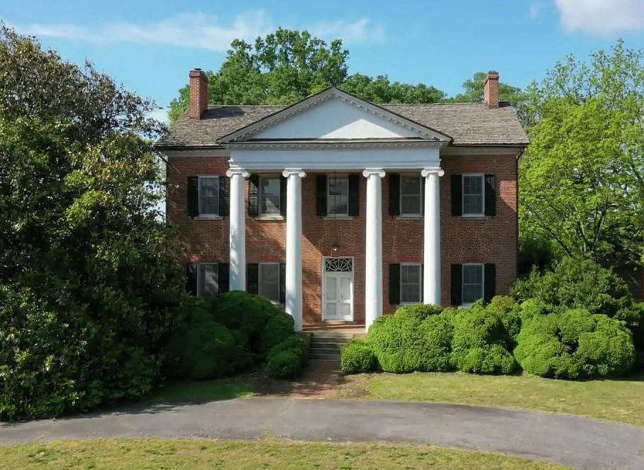 Ingleside is just off NC-73. Built in 1817 in the Federal style and possessed of two storeys and enormous Ionic columns, the house was built by Daniel Forney, son of the early settler, U.S Rep. Peter Forney.